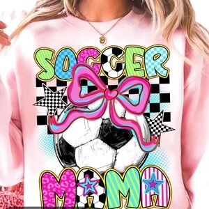 Soccer MamaGgraphic tee XL Gildan Light Pink